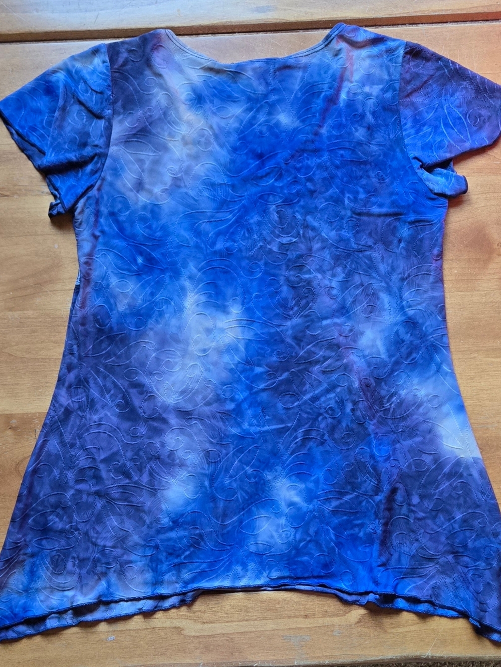Christopher & Banks Blue Paisley Embellished Top Asymmetrical Hem Size Small - Picture 11 of 11